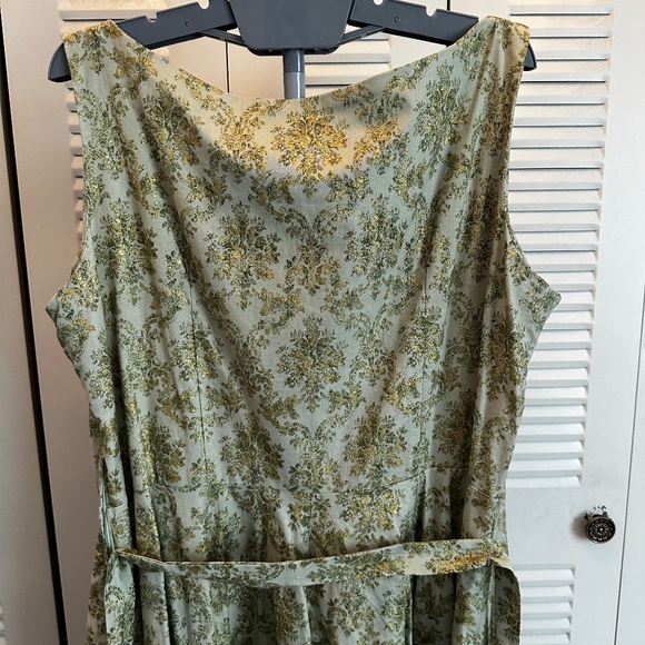 ⭐️host pick⭐️ Pinup Couture/Heart of Haute Monique Dress Cinderella Green 3X - Picture 4 of 14